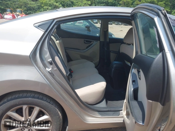 2016 Hyundai Elantra SE with VIN 5NPDH4AE6GH718578, listed as a IAAI auction lot 42680861 with 103,186 mi miles and . Bid and sale history available at DreamBid. Image 8.