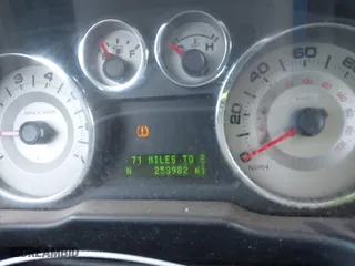 2009 Ford Edge SEL with VIN 2FMDK38C29BA65824, listed as a IAAI auction lot 41915656 with 253,982 mi miles. Bid and sale history available at carsss.com. Image 7.