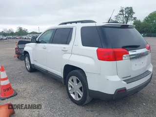 2012 GMC Terrain SLT-1 z VIN 2GKALUEK1C6373092, wystawiony jako IAAI lot #42356398 z przebiegiem 149 966 mil mil oraz . Historia ofert i sprzedaży dostępna na DreamBid. Obrazek 3.