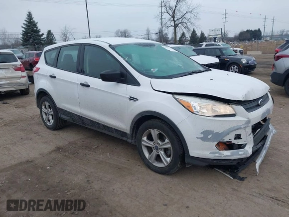 2014 Ford Escape S with VIN 1FMCU0F73EUE40361, listed as a IAAI auction lot 41297247 with 185,649 mi miles. Bid and sale history available at carsss.com. Image 1.