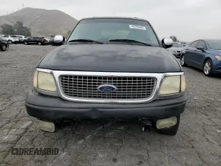 2001 Ford Expedition XLT z VIN 1FMRU15W31LB70007, wystawiony jako Copart lot #43296465 z przebiegiem 192 800 mil mil oraz Nie do naprawy • Non repairable. Historia ofert i sprzedaży dostępna na DreamBid. Obrazek 5.