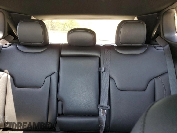 2024 Jeep Compass Latitude Lux with VIN 3C4NJDFN5RT584618, listed as a Copart auction lot 55033565 with 8,745 mi miles and Salvage title. Bid and sale history available at DreamBid. Image 10.