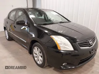 2010 Nissan Sentra S with VIN 3N1AB6AP8AL718836, listed as a IAAI auction lot 42033317 with 118,279 mi miles and . Bid and sale history available at carsss.com. Image 1.