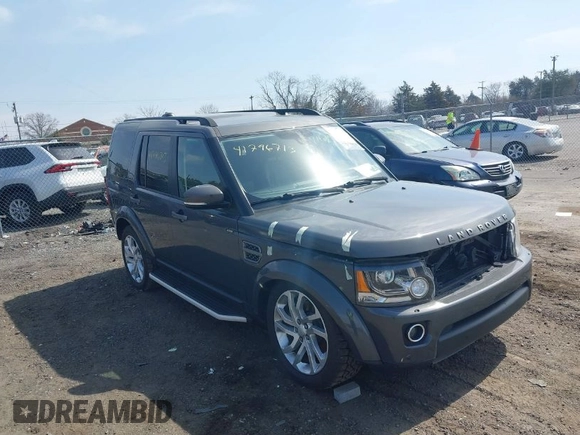 2016 Land Rover LR4 HSE z VIN SALAG2V62GA826113, wystawiony jako IAAI lot #41796713 z przebiegiem Nie podano mil oraz . Historia ofert i sprzedaży dostępna na DreamBid. Obrazek 1.