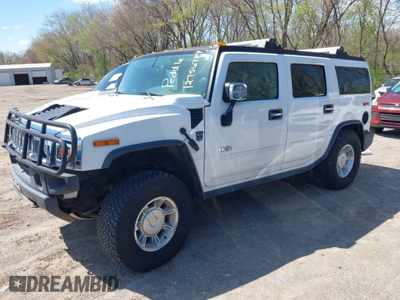 2003 Hummer H2 z VIN 5GRGN23U83H120658, wystawiony jako IAAI lot #41992183 z przebiegiem 226 207 mil mil oraz . Historia ofert i sprzedaży dostępna na DreamBid. Obrazek 2.