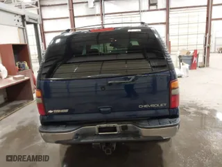 2003 Chevrolet Tahoe LS with VIN 1GNEK13Z03J303284, listed as a IAAI auction lot 41795469 with 242,018 mi miles. Bid and sale history available at carsss.com. Image 16.