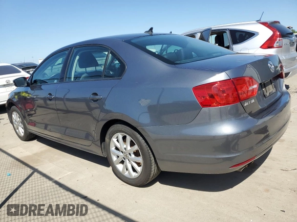 2011 Volkswagen Jetta Sedan SE w/Convenience & Sunroof PZEV with VIN 3VWDZ7AJ6BM120423, listed as a Copart auction lot 53132545 with 87,037 mi miles and Salvage Title. Bid and sale history available at carsss.com. Image 2.