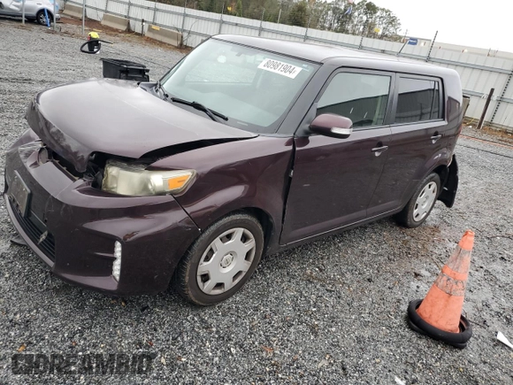 2014 Scion xB z VIN JTLZE4FE5EJ051020, wystawiony jako Copart lot #80981904 z przebiegiem 98 316 mil mil oraz Szkody całkowita. Historia ofert i sprzedaży dostępna na DreamBid. Obrazek 1.