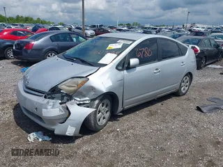 2007 Toyota Prius z VIN JTDKB20U677677900, wystawiony jako IAAI lot #42176780 z przebiegiem 246 442 mil mil oraz . Historia ofert i sprzedaży dostępna na DreamBid. Obrazek 17.