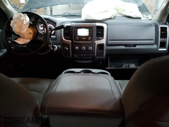 2017 Ram 2500 SLT with VIN 3C6TR5DT0HG610256, listed as a Copart auction lot 46280935 with 81,243 mi miles and Clean title. Bid and sale history available at DreamBid. Image 8.