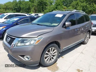 2014 Nissan Pathfinder Platinum z VIN 5N1AR2MN9EC622321, wystawiony jako IAAI lot #42697399 z przebiegiem 180 407 mil mil oraz . Historia ofert i sprzedaży dostępna na DreamBid. Obrazek 2.