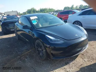 2022 Tesla Model 3 Performance with VIN 5YJ3E1ECXNF263287, listed as a IAAI auction lot 39663452 with 58,347 mi miles. Bid and sale history available at carsss.com. Image 1.