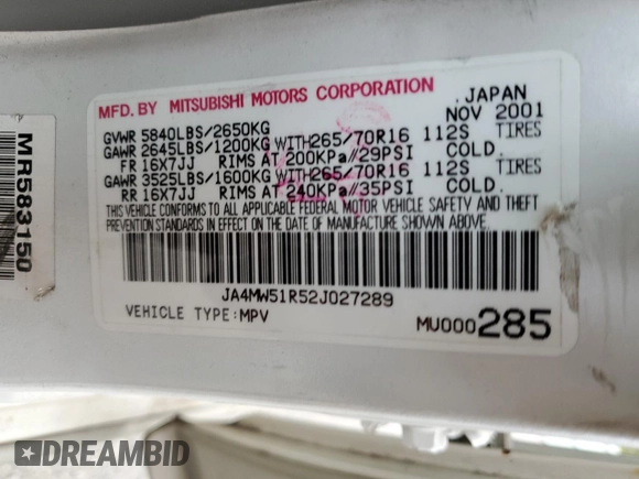 2002 Mitsubishi Montero Limited z VIN JA4MW51R52J027289, wystawiony jako Copart lot #71921024 z przebiegiem 199 334 mil mil oraz Czysty tytuł • Clean title. Historia ofert i sprzedaży dostępna na DreamBid. Obrazek 13.