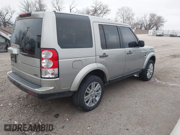 2010 Land Rover LR4 Lux with VIN SALAK2D49AA533752, listed as a IAAI auction lot 41269603 with 248,446 mi miles and . Bid and sale history available at DreamBid. Image 4.