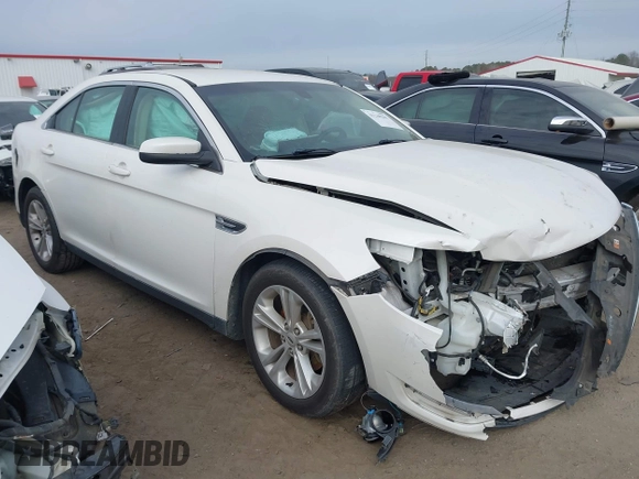 2018 Ford Taurus SEL with VIN 1FAHP2E82JG113133, listed as a IAAI auction lot 41240201 with 146,015 mi miles. Bid and sale history available at carsss.com. Image 1.