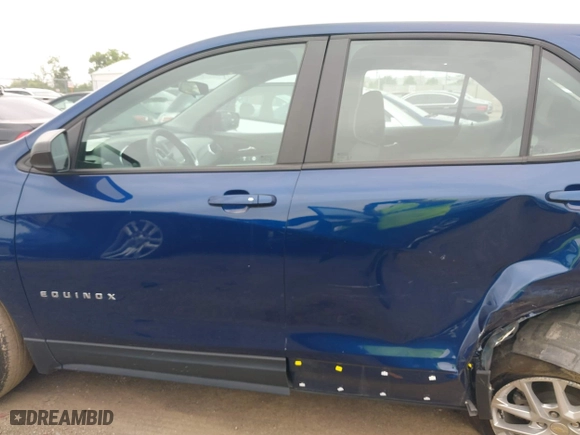 2022 Chevrolet Equinox LS with VIN 3GNAXHEV0NS163659, listed as a IAAI auction lot 39776372 with 82,994 mi miles. Bid and sale history available at carsss.com. Image 15.