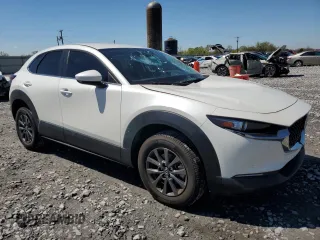 2021 Mazda CX-30 S with VIN 3MVDMAAL3MM304171, listed as a Copart auction lot 50447725 with 35,361 mi miles and Salvage Title. Bid and sale history available at DreamBid. Image 4.