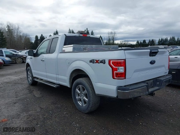 2018 Ford F-150 XL with VIN 1FTFX1EG9JKC44950, listed as a IAAI auction lot 41320276 with 67,496 mi miles. Bid and sale history available at carsss.com. Image 3.