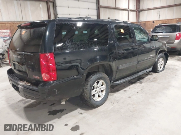 2013 GMC Yukon XL SLT with VIN 1GKS2KE70DR296356, listed as a IAAI auction lot 41986948 with 274,445 mi miles. Bid and sale history available at carsss.com. Image 4.