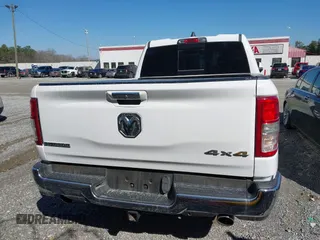 2020 Ram 1500 Big Horn with VIN 1C6SRFBTXLN122260, listed as a IAAI auction lot 41779396 with 171,886 mi miles. Bid and sale history available at carsss.com. Image 16.