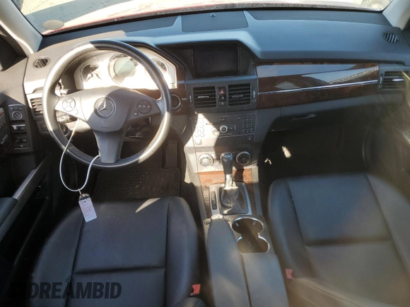 2011 Mercedes-Benz GLK 350 with VIN WDCGG8HB4BF568115, listed as a Copart auction lot 69612404 with 141,035 mi miles and Salvage Title. Bid and sale history available at DreamBid. Image 8.