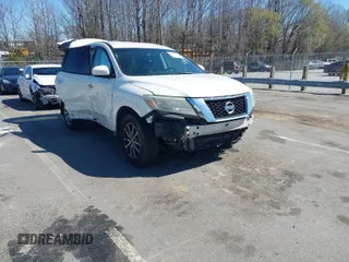 2014 Nissan Pathfinder SV with VIN 5N1AR2MM8EC734437, listed as a IAAI auction lot 41833985 with 159,994 mi miles. Bid and sale history available at carsss.com. Image 1.