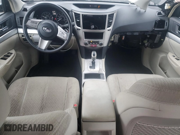 2011 Subaru Outback 2.5i z VIN 4S4BRBAC9B3353790, wystawiony jako Copart lot #57381165 z przebiegiem 175 761 mil mil oraz Szkody całkowita. Historia ofert i sprzedaży dostępna na DreamBid. Obrazek 8.