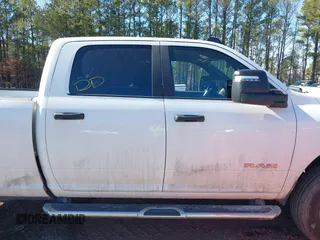 2024 Ram 2500 Big Horn with VIN 3C6UR5DJ2RG311145, listed as a IAAI auction lot 41686031 with 13,208 mi miles. Bid and sale history available at carsss.com. Image 14.