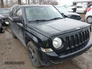 2017 Jeep Patriot High Altitude with VIN 1C4NJPFA0HD131946, listed as a IAAI auction lot 41676320 with 95,271 mi miles and . Bid and sale history available at carsss.com. Image 1.