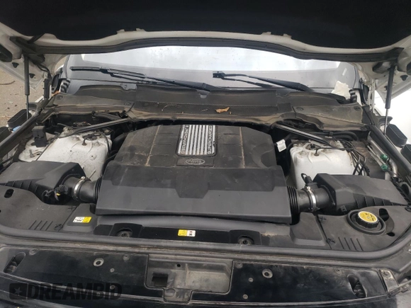2019 Land Rover Range Rover HSE with VIN SALGS2SV5KA528961, listed as a Copart auction lot 51050315 with 113,274 mi miles and Clean Title. Bid and sale history available at DreamBid. Image 12.