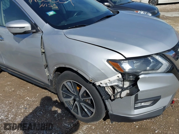 2019 Nissan Rogue SV with VIN 5N1AT2MT3KC777684, listed as a IAAI auction lot 41925508 with 113,717 mi miles and . Bid and sale history available at DreamBid. Image 6.