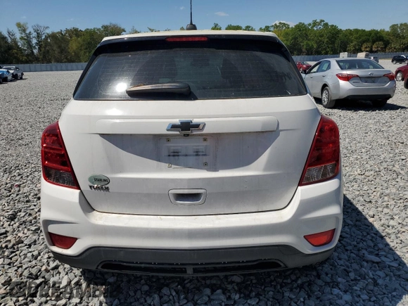 2019 Chevrolet Trax LS with VIN 3GNCJKSB5KL172915, listed as a Copart auction lot 49205615 with 90,349 mi miles and Salvage Title. Bid and sale history available at carsss.com. Image 6.