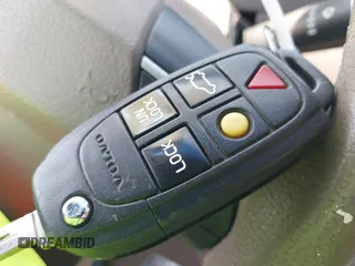 2008 Volvo XC90 I6 с VIN YV4CY982081464909, выставлен на аукционе IAAI как лот 41933302 с пробегом 167 255 миль миль и . История ставок и продаж доступна на DreamBid. Изображение 11.