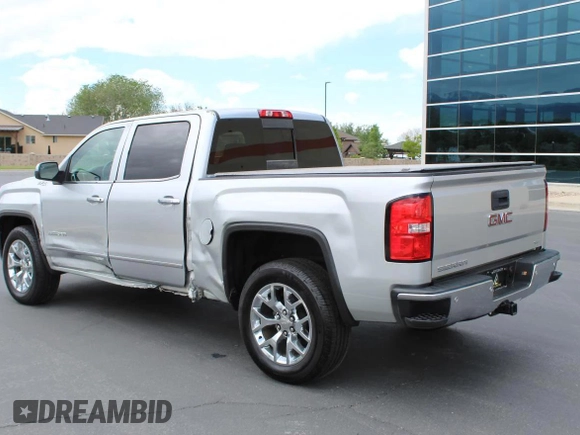 2014 GMC Sierra 1500 SLT z VIN 3GTU2VEJ2EG472780, wystawiony jako Copart lot #58266575 z przebiegiem 90 746 mil mil oraz Szkoda całkowita • Salvage title. Historia ofert i sprzedaży dostępna na DreamBid. Obrazek 4.