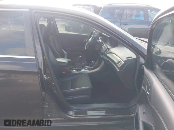 2016 Honda Accord Sport with VIN 1HGCR2F50GA133235, listed as a IAAI auction lot 42384461 with 176,640 mi miles and . Bid and sale history available at DreamBid. Image 5.