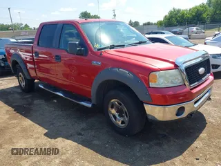 2008 Ford F-150 XLT with VIN 1FTPW14V58FA11674, listed as a IAAI auction lot 42642281 with 180,245 mi miles and . Bid and sale history available at DreamBid. Image 1.