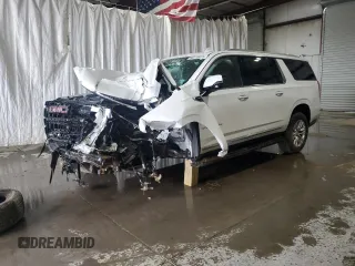 2024 GMC Yukon XL SLT z VIN 1GKS2GKD4RR367606, wystawiony jako Copart lot #58719825 z przebiegiem Nie podano mil oraz Nie do naprawy • Non repairable. Historia ofert i sprzedaży dostępna na DreamBid. Obrazek 1.