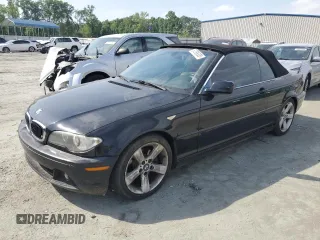 2006 BMW 3 Series 325Ci z VIN WBABW33436PX84792, wystawiony jako Copart lot #57398335 z przebiegiem 147 239 mil mil oraz Czysty tytuł • Clean title. Historia ofert i sprzedaży dostępna na DreamBid. Obrazek 1.