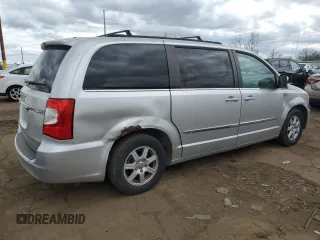 2012 Chrysler Town & Country Touring-L with VIN 2C4RC1CG8CR124251, listed as a Copart auction lot 52277775 with 186,704 mi miles and Clean Title. Bid and sale history available at carsss.com. Image 3.