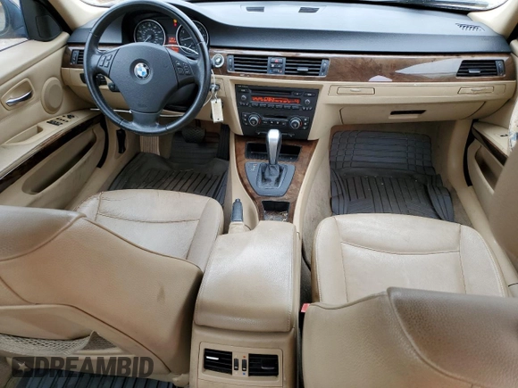 2009 BMW 3 Series 328i xDrive z VIN WBAPK53539A644254, wystawiony jako Copart lot #62842545 z przebiegiem 216 720 mil mil oraz Czysty tytuł • Clean title. Historia ofert i sprzedaży dostępna na DreamBid. Obrazek 8.