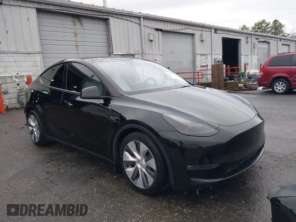 2022 Tesla Model Y Performance with VIN 7SAYGDEF7NF403701, listed as a IAAI auction lot 41961532 with 83,728 mi miles and . Bid and sale history available at DreamBid. Image 1.