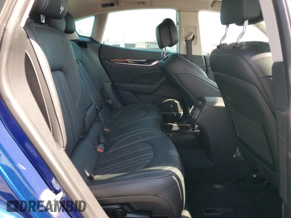 2022 Maserati Levante GT with VIN ZN661XUA0NX407235, listed as a Copart auction lot 60678025 with 16,498 mi miles and Clean title. Bid and sale history available at DreamBid. Image 11.