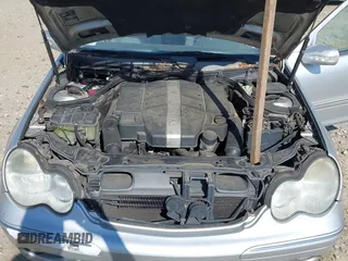 2001 Mercedes-Benz C 230/260/280/320 with VIN WDBRF61J71F080734, listed as a IAAI auction lot 41869908 with 274,574 mi miles and . Bid and sale history available at DreamBid. Image 10.