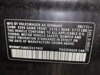 2012 Volkswagen CC Sport PZEV with VIN WVWMP7AN8CE537805, listed as a IAAI auction lot 41847051 with 147,095 mi miles. Bid and sale history available at carsss.com. Image 9.