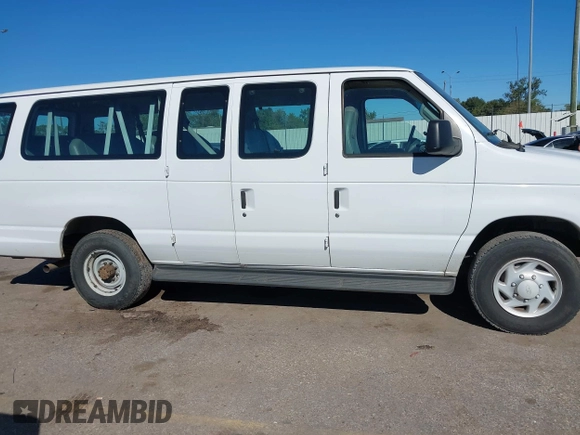 2008 Ford Econoline Passenger XL with VIN 1FBSS31L78DA03855, listed as a IAAI auction lot 40900794 with 989,635 mi miles and . Bid and sale history available at DreamBid. Image 13.