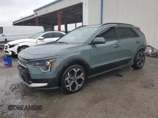 2024 Kia Niro EX Touring with VIN KNDCR3LE3R5122038, listed as a Copart auction lot 89150305 with 21,759 mi miles and Salvage Title. Bid and sale history available at carsss.com. Image 1.