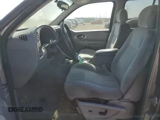 2007 Chevrolet TrailBlazer LS with VIN 1GNDT13S672294232, listed as a Copart auction lot 48737015 with 136,610 mi miles and Salvage Title. Bid and sale history available at DreamBid. Image 7.