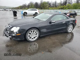 2005 Mercedes-Benz SL 500 z VIN WDBSK75FX5F101381, wystawiony jako Copart lot #57725655 z przebiegiem 45 705 mil mil oraz Szkoda całkowita • Salvage title. Historia ofert i sprzedaży dostępna na DreamBid. Obrazek 1.