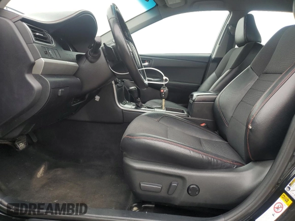 2017 Toyota Camry XLE z VIN 4T1BF1FK7HU702659, wystawiony jako Copart lot #61536625 z przebiegiem 103 533 mil mil oraz Czysty tytuł • Clean title. Historia ofert i sprzedaży dostępna na DreamBid. Obrazek 7.