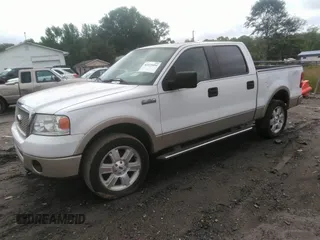 2007 Ford F-150 XLT with VIN 1FTPW14VX7FB04446, listed as a IAAI auction lot 42115454 with 247,066 mi miles. Bid and sale history available at carsss.com. Image 2.